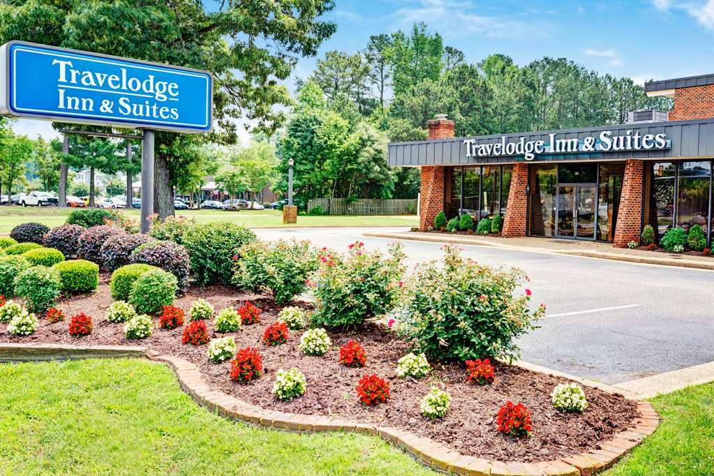 Williamsburg Suites Екстер'єр фото